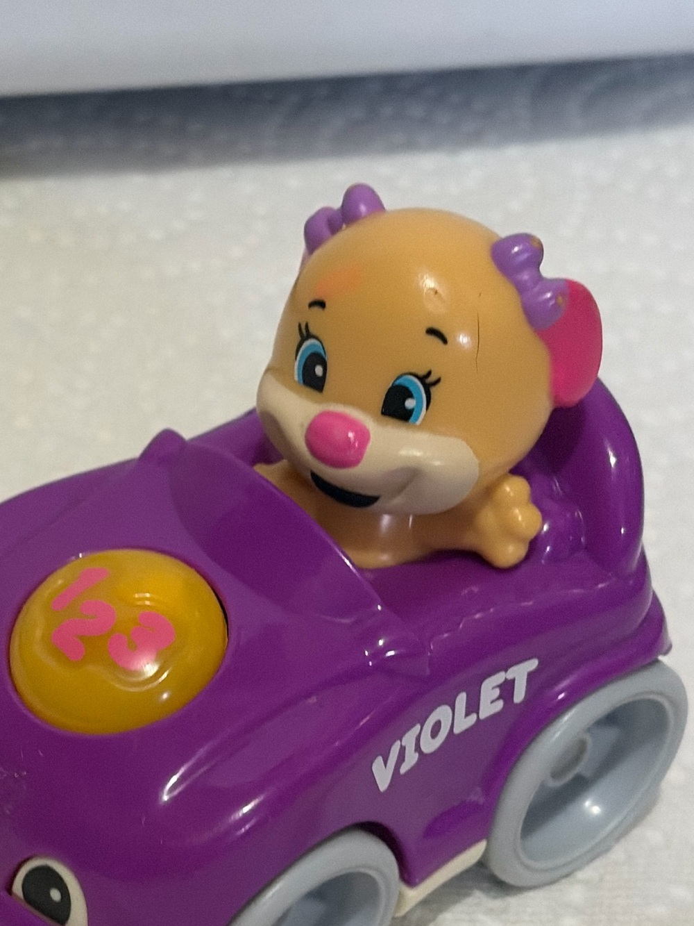 Violet leap frog car learning toy